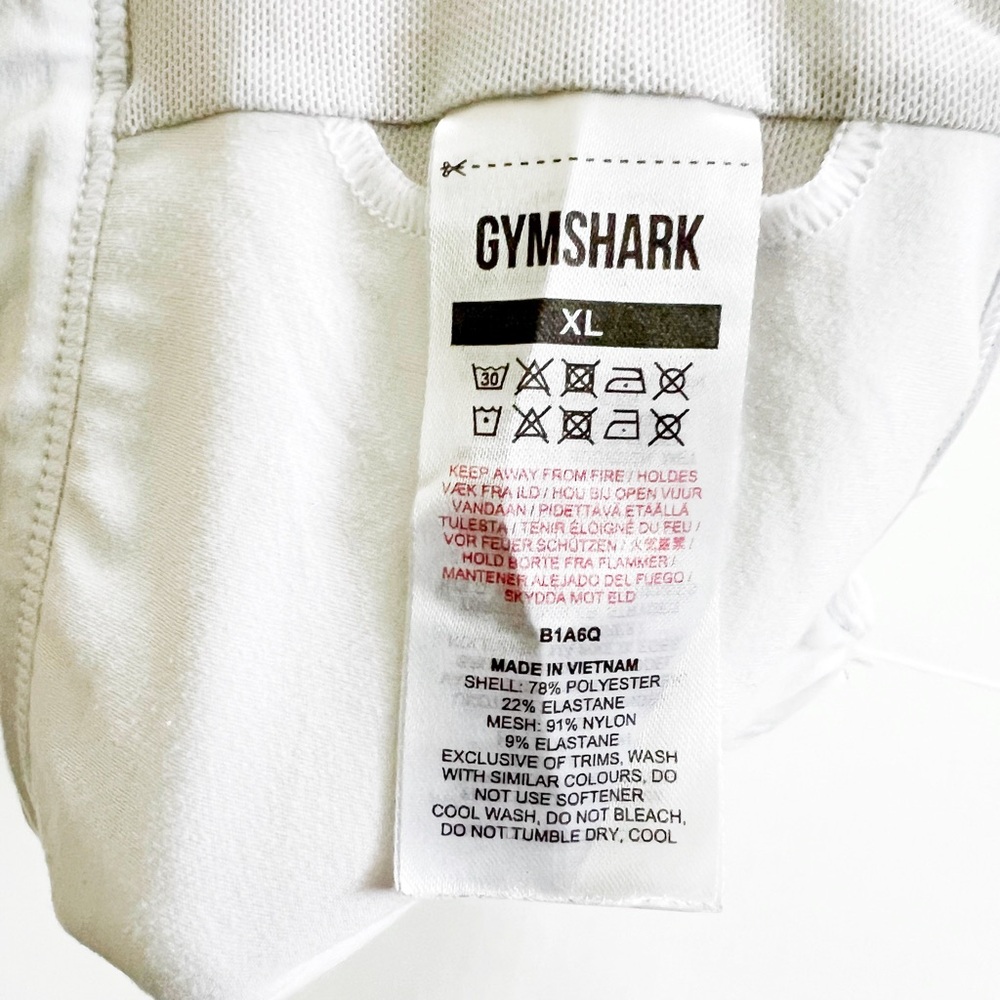 Gymshark Cotton Lifting Sports Bra in White - Picture 6 of 8